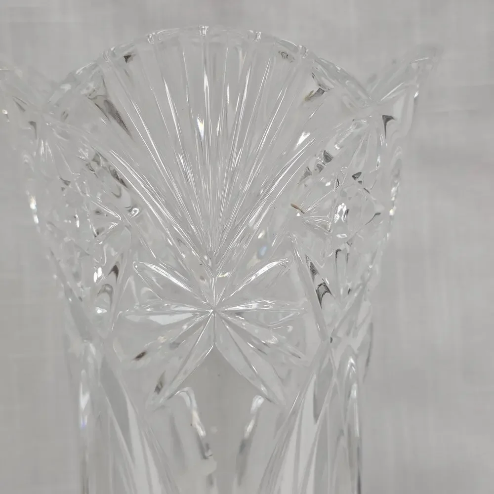 Vintage Clear Cut Glass Crystal Vase Starburst Fan Pattern Scalloped Rim 6”